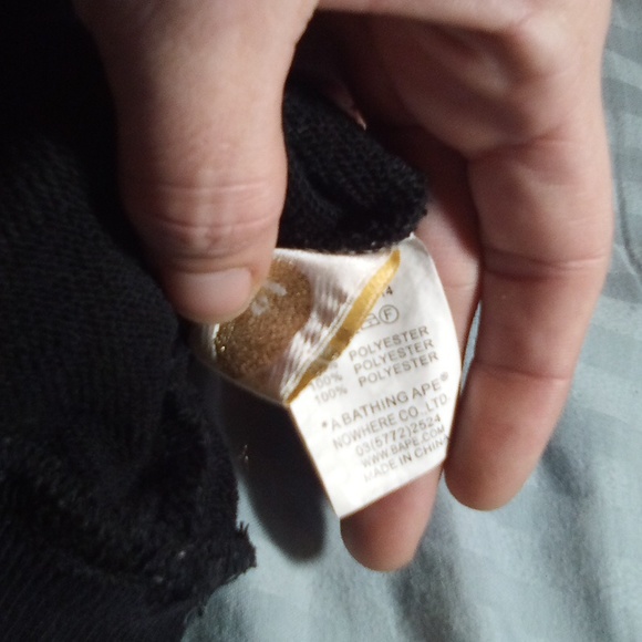 Sweater - Picture 5 of 5